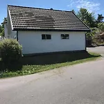 Comfortable 3 Bedroom On One Floor.