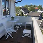 Comfortable 3 Bedroom On One Floor. Apartamento